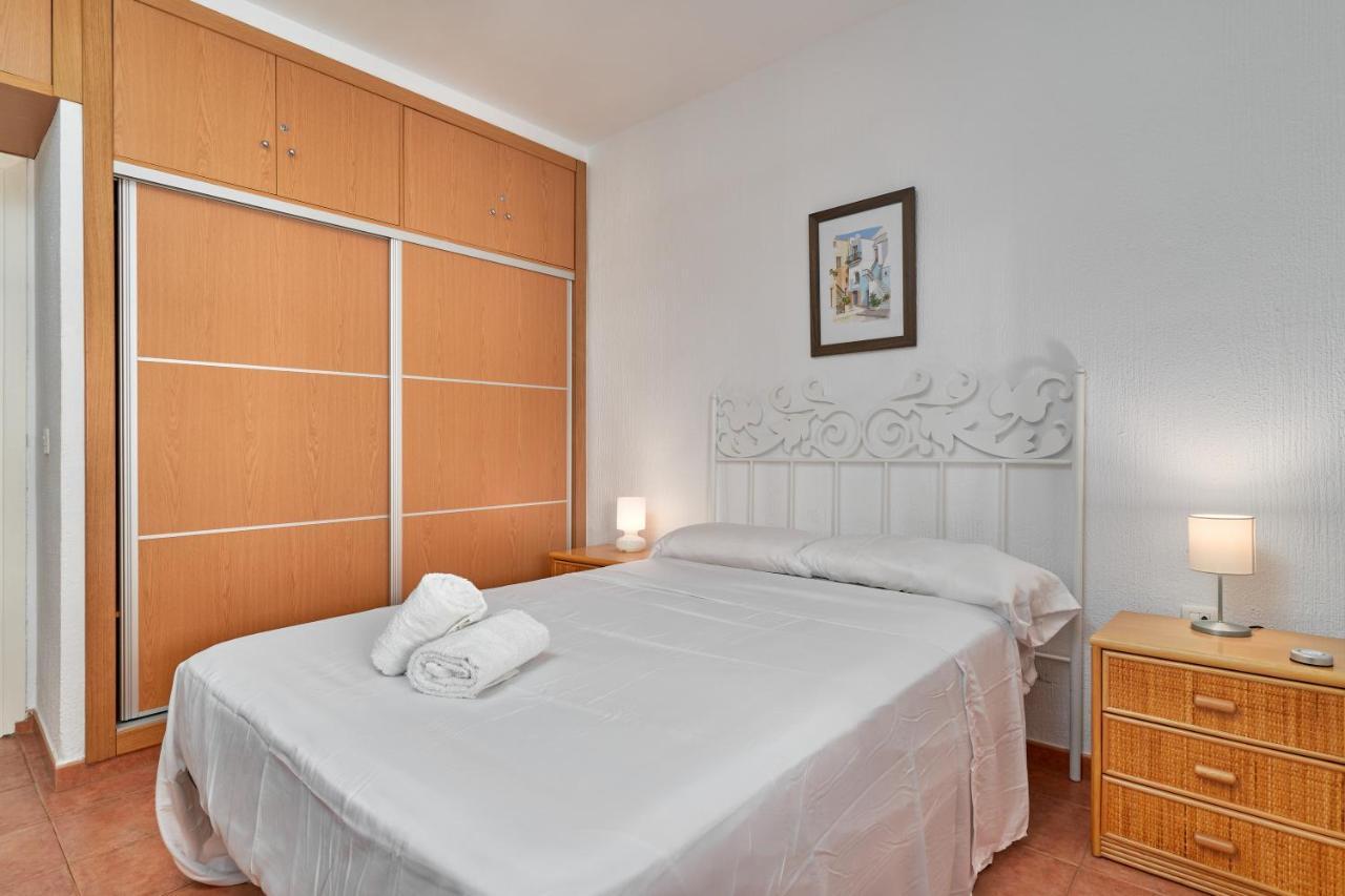Carabeo 23- Acceso A La Playa Apartman Nerja Kültér fotó