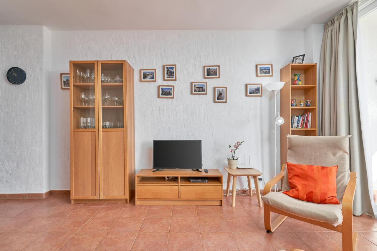 Carabeo 23- Acceso A La Playa Apartman Nerja Kültér fotó
